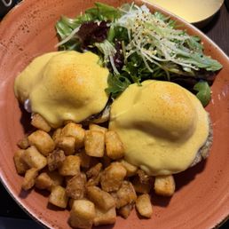 Chicken Sausage & Egg Benedict