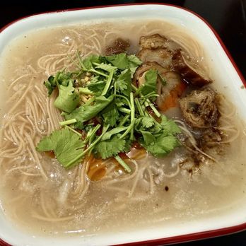 Munchies Plus - Intestine/oyster vermicelli - Ice Cream & Frozen Yogurt Near Me - Naperville, Illinois