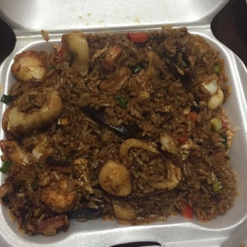 La Granja Restaurant - Seafood fried rice - Peruvian Near Me - Miami, Florida La Granja Restaurant - Seafood fried rice - Peruvian Near Me - Miami, Florida