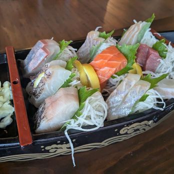 Bash Original Izakaya - Sushi Bars Near Me - Detroit, Michigan Bash Original Izakaya - Sushi Bars Near Me - Detroit, Michigan