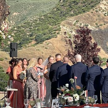 Three Sisters Events - This moment happened perfectly on time because of their team being on it. - Wedding Planning Near Me - Ventura, California Three Sisters Events - This moment happened perfectly on time because of their team being on it. - Wedding Planning Near Me - Ventura, California