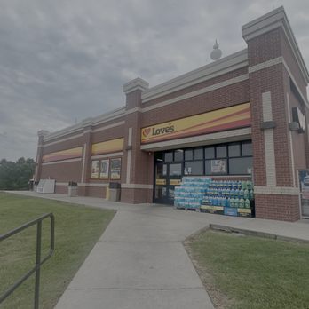 Love's Travel Stop - Gas Stations Near Me - McComb, Mississippi