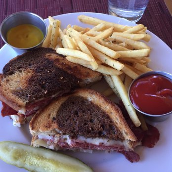 Bellatrix Restaurant - Mmmm - can't pass up the Reuben! The Classic Club is awesome! - New American Near Me - Palm Desert, California