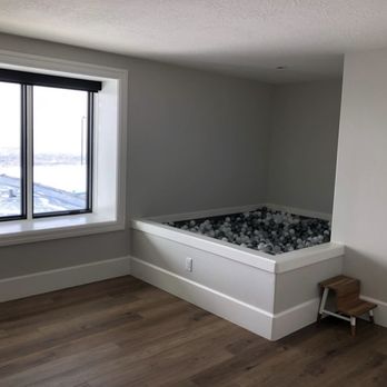 Frank Nolte Painting - The ball pit room in a new construction home in bountiful Utah - Painters Near Me - West Jordan, Utah Frank Nolte Painting - The ball pit room in a new construction home in bountiful Utah - Painters Near Me - West Jordan, Utah