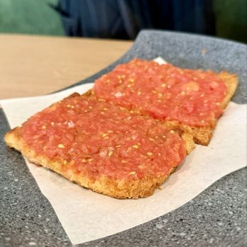 Suspiro - Pan con Tomate - Spanish Near Me - San Jose, California