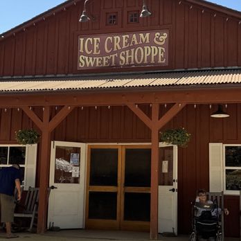 Avila Valley Barn - Ice Cream Shop - Fruits & Veggies Near Me - San Luis Obispo, California