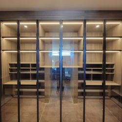 Anton Handyman - Closet installation.
