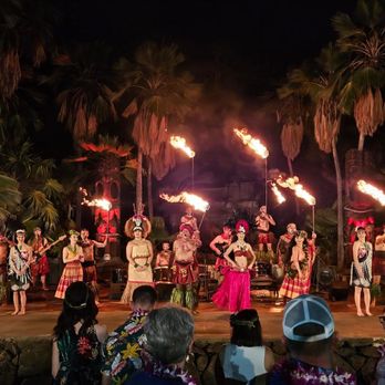 Chief's Luau - Performing Arts Near Me - Kapolei, Hawaii