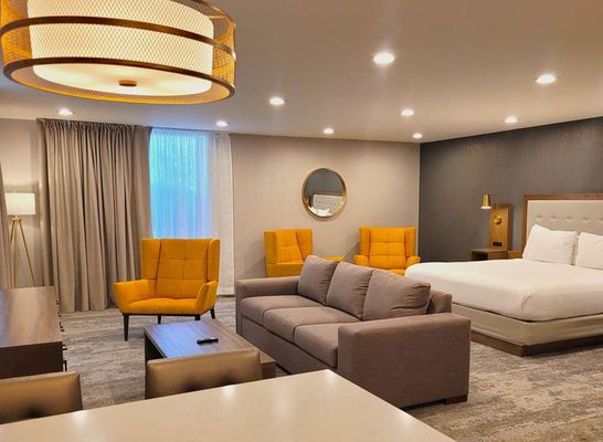 The Riverside Hotel by null
