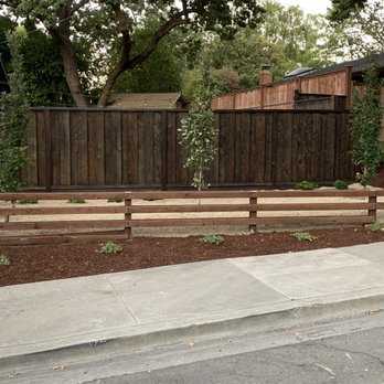 Mt Diablo Gardening - Front right side yard - Landscaping Near Me