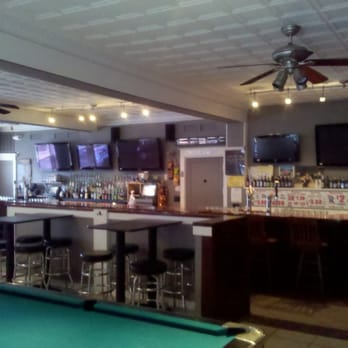 Volpe's Sports Bar - Main Bar View - Burgers Near Me - Emmaus, Pennsylvania Volpe's Sports Bar - Main Bar View - Burgers Near Me - Emmaus, Pennsylvania