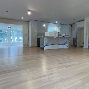 HQ Flooring & Renovations - an empty room - Flooring Near Me HQ Flooring & Renovations - an empty room - Flooring Near Me