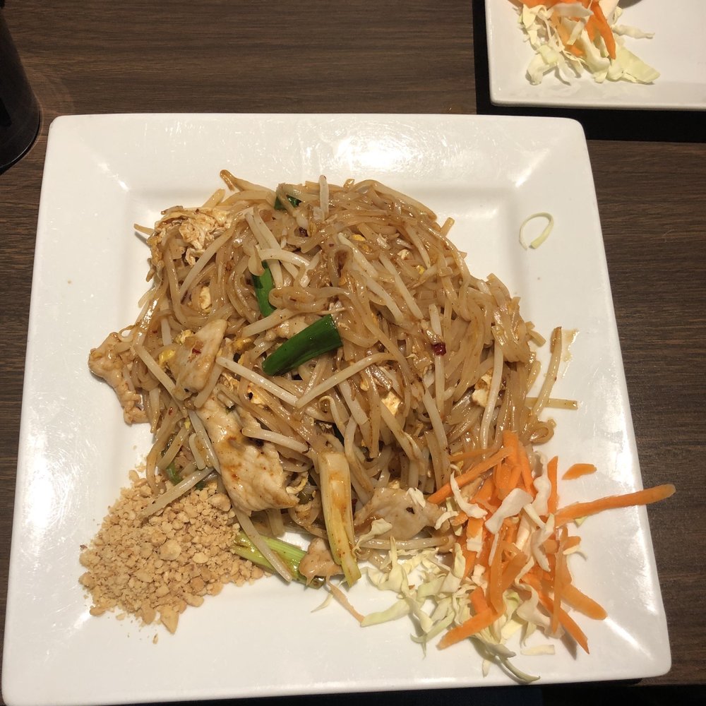 TONG PHOON THAI RESTAURANT 76 Photos & 117 Reviews 5900 N Illinois