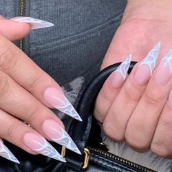 Urban Escape Nails Spa - The Woodlands - Shellac design