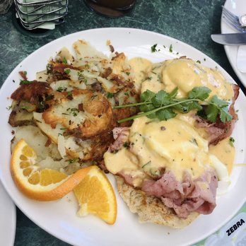 Plums Cafe - Santa Fe Eggs Benedict ($19) - Breakfast & Brunch Near Me - Costa Mesa, California Plums Cafe - Santa Fe Eggs Benedict ($19) - Breakfast & Brunch Near Me - Costa Mesa, California