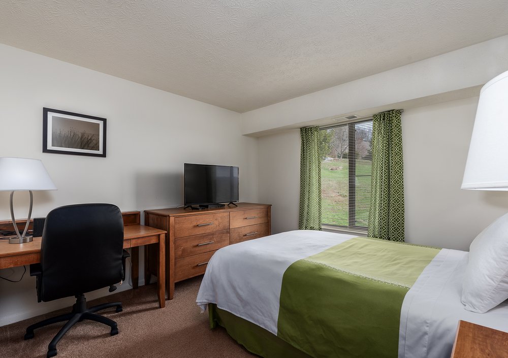 GATEWAY APARTMENTS Updated October 2024 13 Photos 200 Gateway Dr