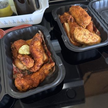 Rockys Hot Chicken Shack - Medium chicken fingers - Sandwiches Near Me - Greenville, South Carolina Rockys Hot Chicken Shack - Medium chicken fingers - Sandwiches Near Me - Greenville, South Carolina