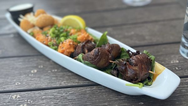 Buck & Honey's - Monona by null