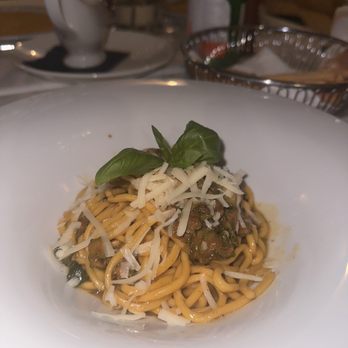 Due Ladroni - Spaghetti with zucchini - Italian Near Me - Rome, RM