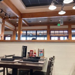 Fezzo's of Broussard - Restaurant seating area