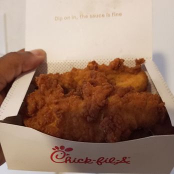 Chick-fil-A - 3 piece tenders - Chicken Shop Near Me - North Haven, Connecticut