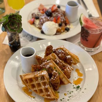 Bloom - Chicken and waffles // croissant French toast - American Near Me - Santa Clara, California