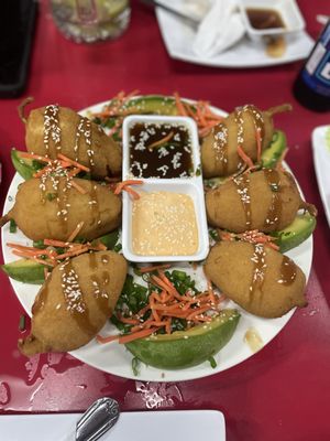Luizon Mariscos y Sushi by null
