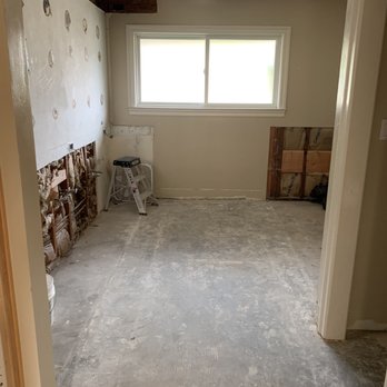 Kitchen Mart - Demo time - General Contractors Near Me - Sacramento, California