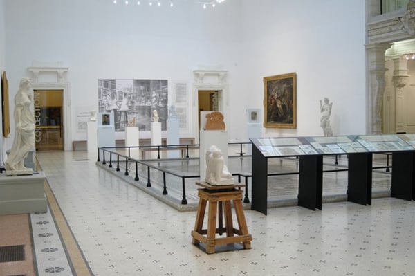 Musée des Beaux-Arts de Nîmes by null