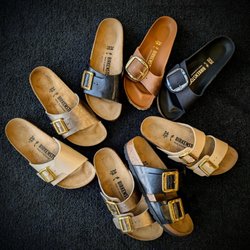 Brown's Shoe Fit Co. Ankeny