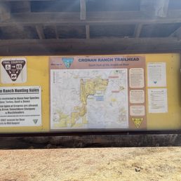 Trailhead map of area