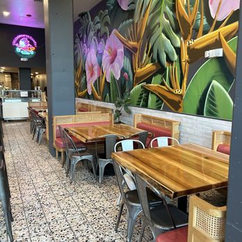 Pizza Uncommon - Pizza Near Me - West Lafayette, Indiana Pizza Uncommon - Pizza Near Me - West Lafayette, Indiana
