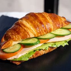 Sweet Addictions - Crousant sandwich