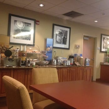 Hampton Inn Columbia - Very small selection of Breakfast which is not that good! - Hotels Near Me - Columbia, Maryland Hampton Inn Columbia - Very small selection of Breakfast which is not that good! - Hotels Near Me - Columbia, Maryland