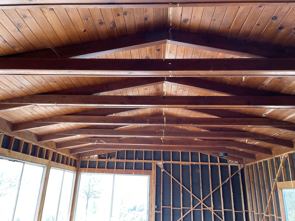 Slide of Noriega Roofing