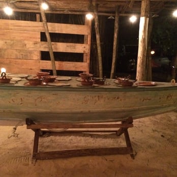 Tacolum - Salsa/toppings boat - Food Trucks Near Me - Tulum, ROO Tacolum - Salsa/toppings boat - Food Trucks Near Me - Tulum, ROO