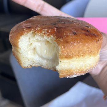 Anna's Marketplace Bakery - Crème brûlée donut - Bakeries Near Me - Goleta, California Anna's Marketplace Bakery - Crème brûlée donut - Bakeries Near Me - Goleta, California