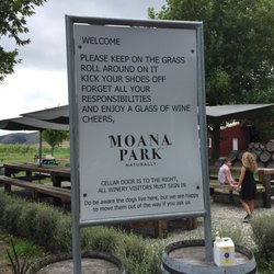 Moana Park Winery - Welcome