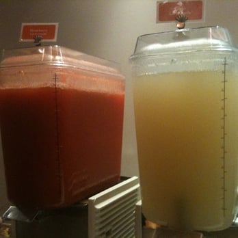 Veggie Grill by Next Level - Strawberry lemonade or regular lemonade - Sandwiches Near Me - El Segundo, California
