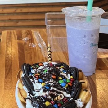 Sweetland - Taro coconut smoothie - Coffee & Tea Near Me - Humble, Texas Sweetland - Taro coconut smoothie - Coffee & Tea Near Me - Humble, Texas