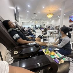 Bellagio Nail Lounge - Pedicure