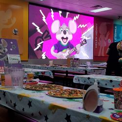 Chuck E. Cheese - Bday party area/screen