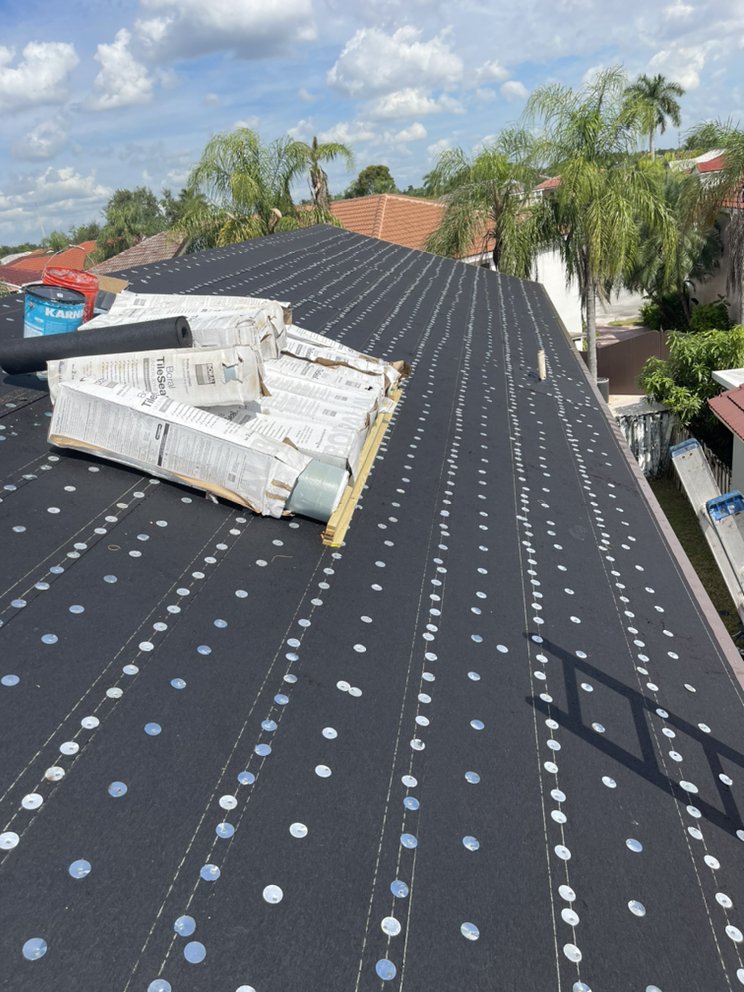 Slide of Swift Roofing Contractor