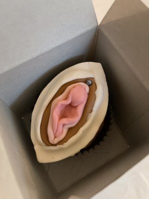 Kinky's Dessert Bar | Drinks, Birthdays, Bachelorettes by null