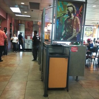 Jack in the Box - Full of hungry people - Burgers Near Me - Calexico, California