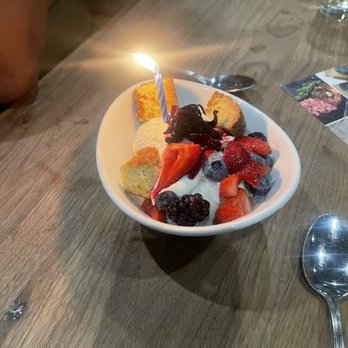 Echo & Rig - Complimentary desert for our anniversary. - Steakhouses Near Me - Sacramento, California