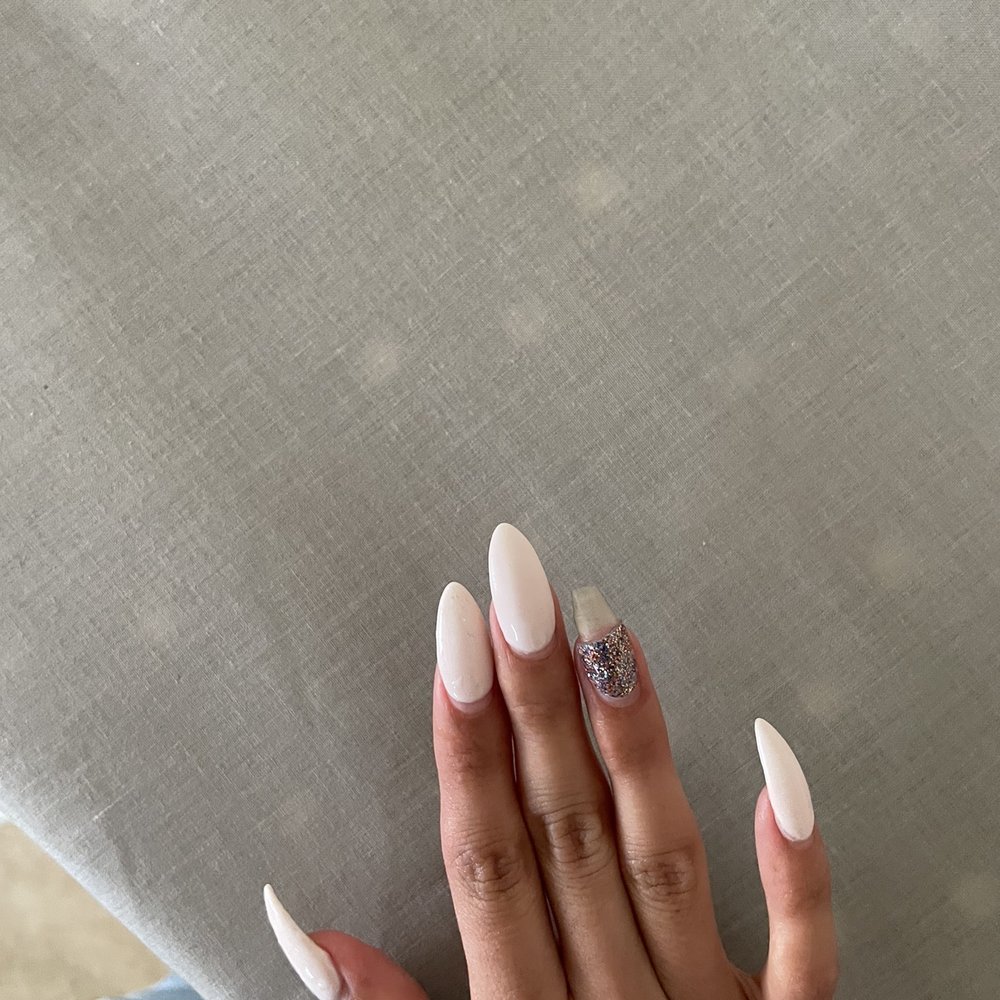 Royal Nails & Spa - Broken acrylic over natural nails - Nail Salons Near Me - Bakersfield, California Royal Nails & Spa - Broken acrylic over natural nails - Nail Salons Near Me - Bakersfield, California