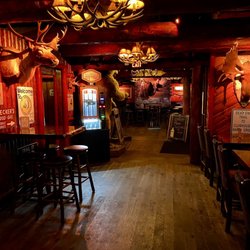 Camp Bar Third Ward - Entrance to the Back Room