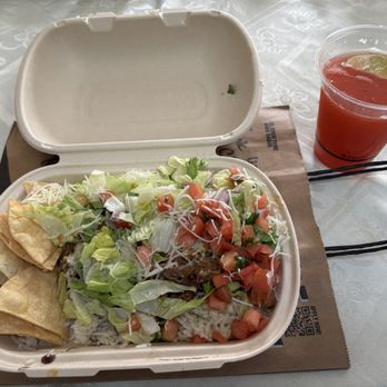 Guzman y Gomez - Deerfield - Shredded Beef Brisket Burrito Bowl with Frozen Strawberry Margarita - Mexican Near Me - Deerfield, Illinois