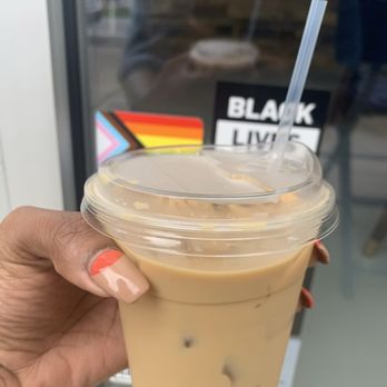 Vessel - Iced caramel latte - Coffee & Tea Near Me - Durham, North Carolina